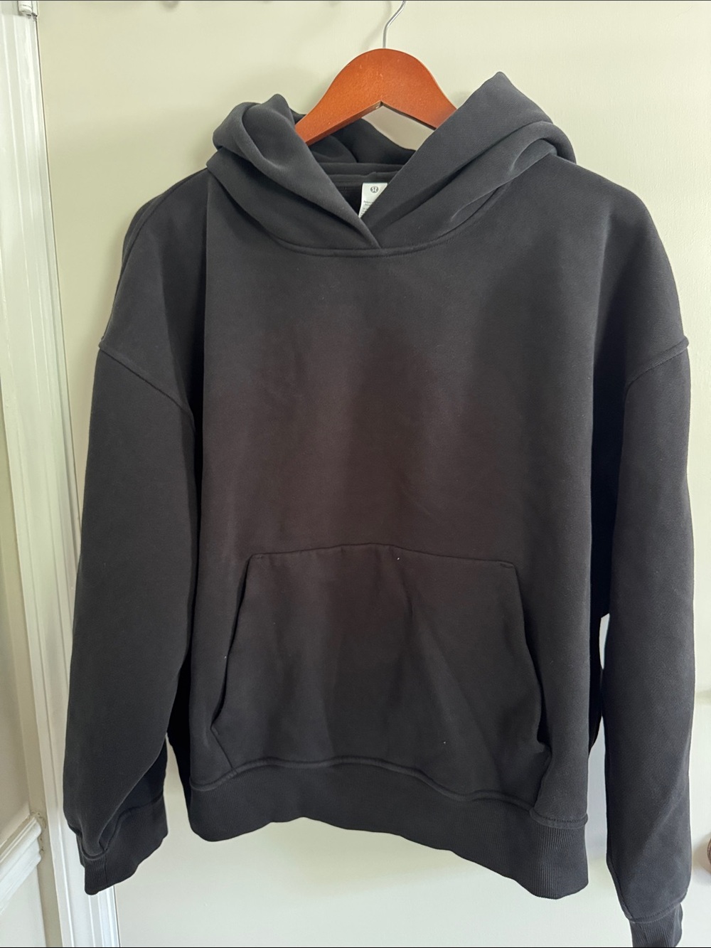 lululemon athletica Black Pullover Hoodie
